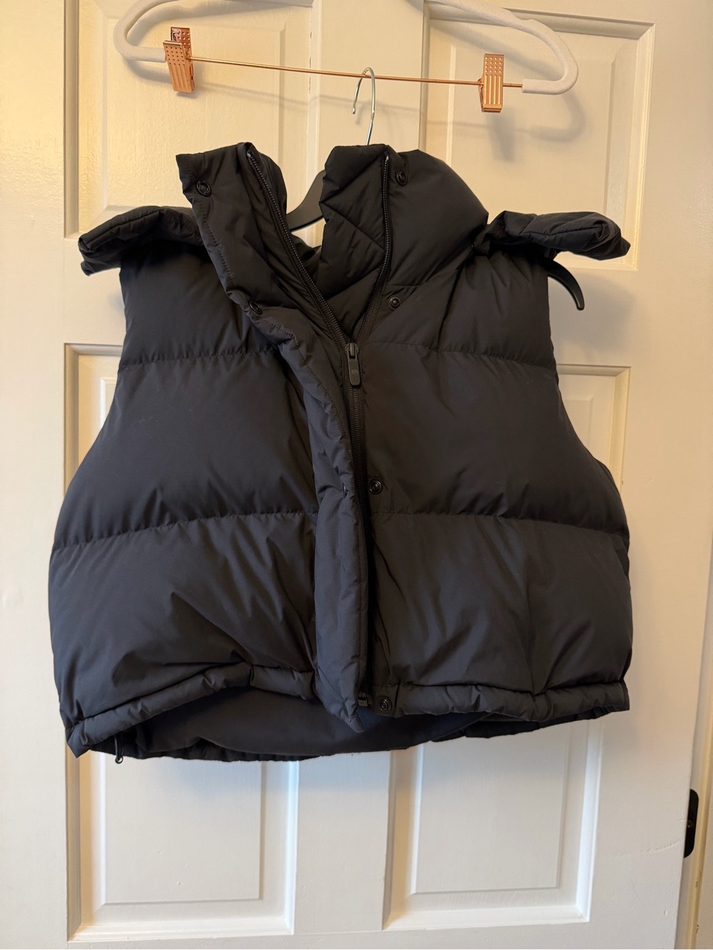 Black Puffer super cropped Vest Jacket